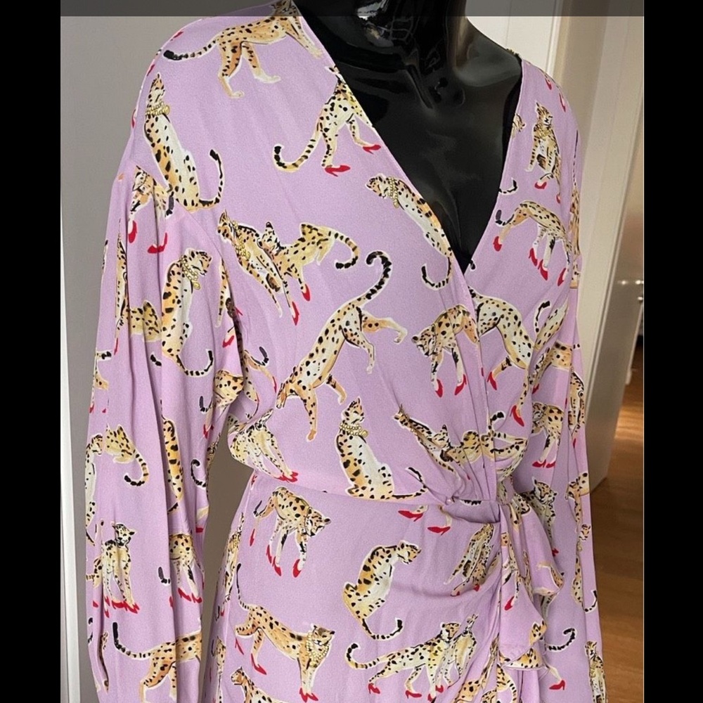 PINKO SHORT LEOPARD PRINT RUFFLE DRESS - Picture 2 of 4